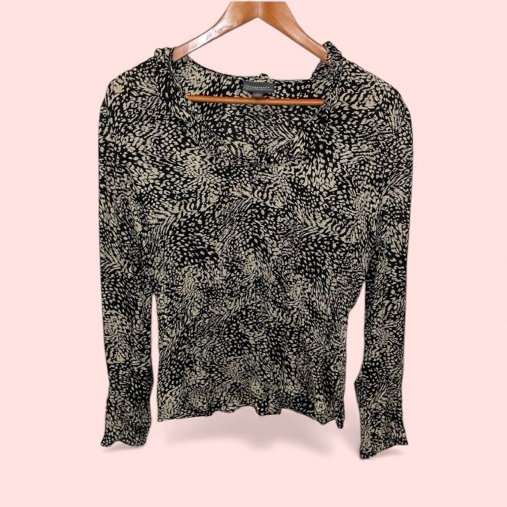 Cute Y2K silk floral ruffle collar blouse flowy vneck luxury animal print